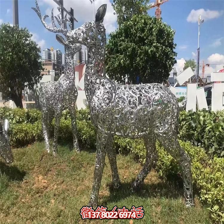 LED梅花鹿雕塑照明，景觀照明設計體驗