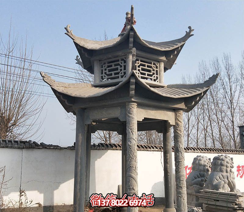 古樸雅致的仿古涼亭，讓你走進歷史悠久的古寺廟