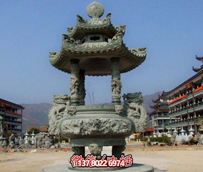 仿古寶蓋龍浮雕香爐，點綴景區廣場