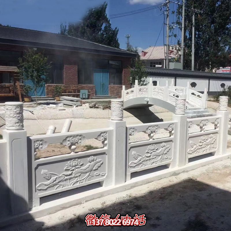 農(nóng)場(chǎng)庭院池塘大理石浮雕欄桿 農(nóng)場(chǎng)庭院池塘大理石浮雕欄桿