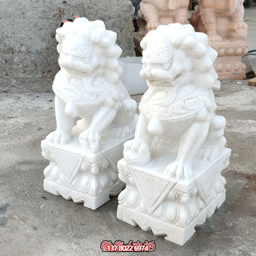漢白玉石雕戶外招財(cái)獅子雕塑 漢白玉石雕戶外招財(cái)獅子雕塑
