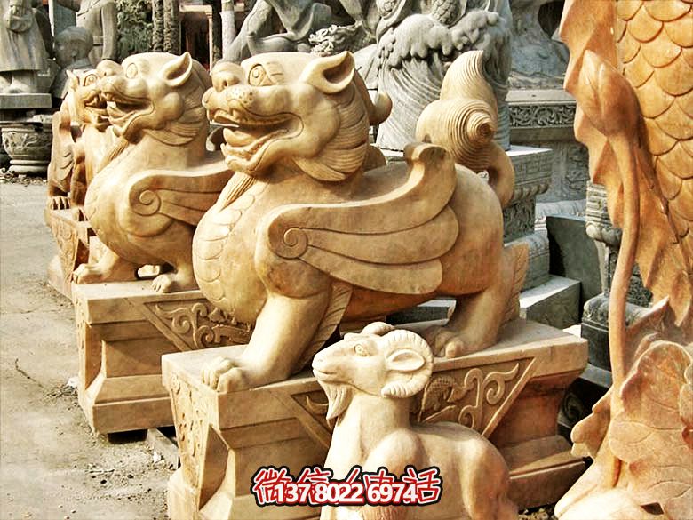 戶外景區(qū)黃蠟石石雕鎮(zhèn)宅辟邪貔貅雕塑 戶外景區(qū)黃蠟石石雕鎮(zhèn)宅辟邪貔貅雕塑